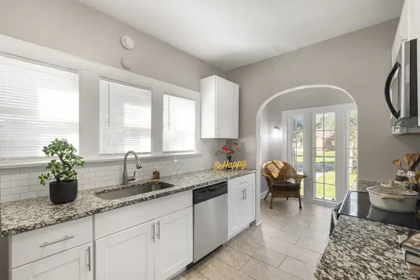 23579 W Briar TER, Antioch, IL 60002