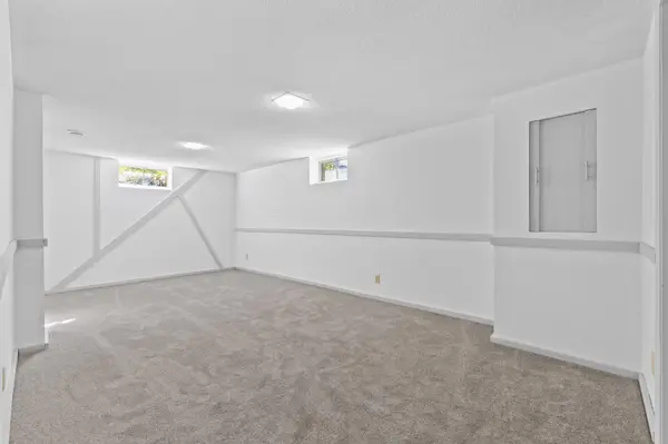 10913 Washington ST NE, Blaine, MN 55434