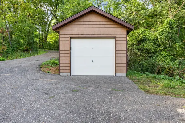 9432 Old Concord BLVD, Inver Grove Heights, MN 55076