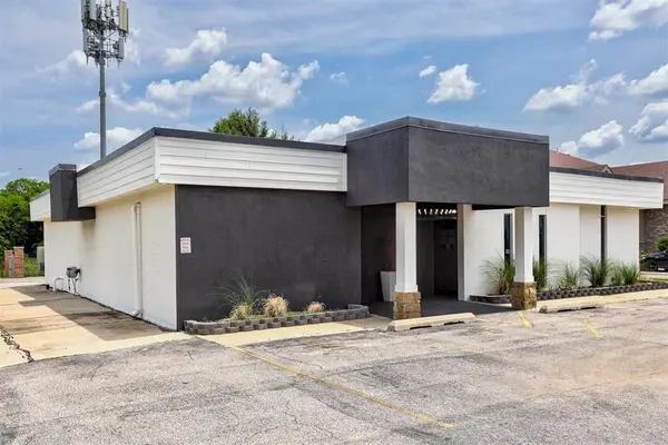 6500 N Meridian AVE, Oklahoma City, OK 73116