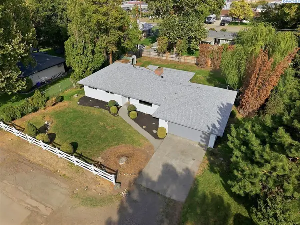 7530 W Victoria Ave, Kennewick, WA 99336