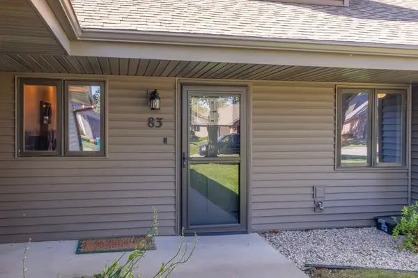 83 SPENCER VILLAGE CT, Appleton, WI 54914