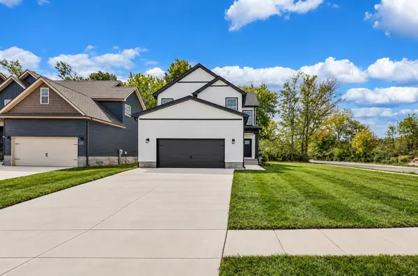 302 Switchgrass Dr, Clarksville, TN 37042