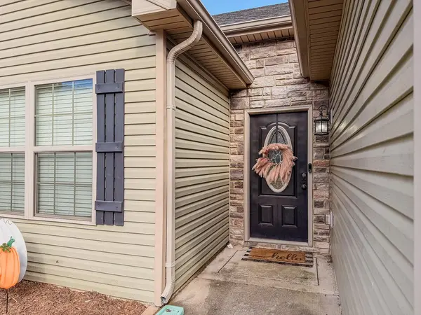1167 Freedom Dr, Clarksville, TN 37042