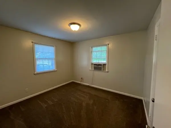 111 Holley St #B, Hopkinsville, KY 42240
