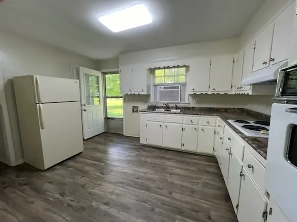 111 Holley St #B, Hopkinsville, KY 42240