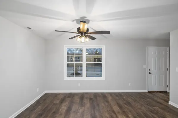 381 Lillie Belle Ln #A, Clarksville, TN 37042