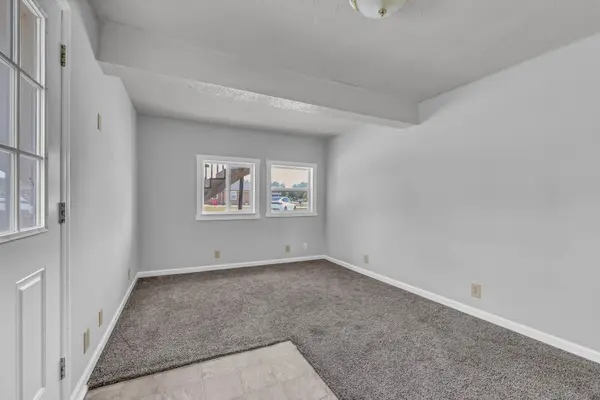 127 Tandy Dr #E, Clarksville, TN 37042