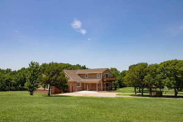 1677 E 120th Avenue North, Mulvane, KS 67110