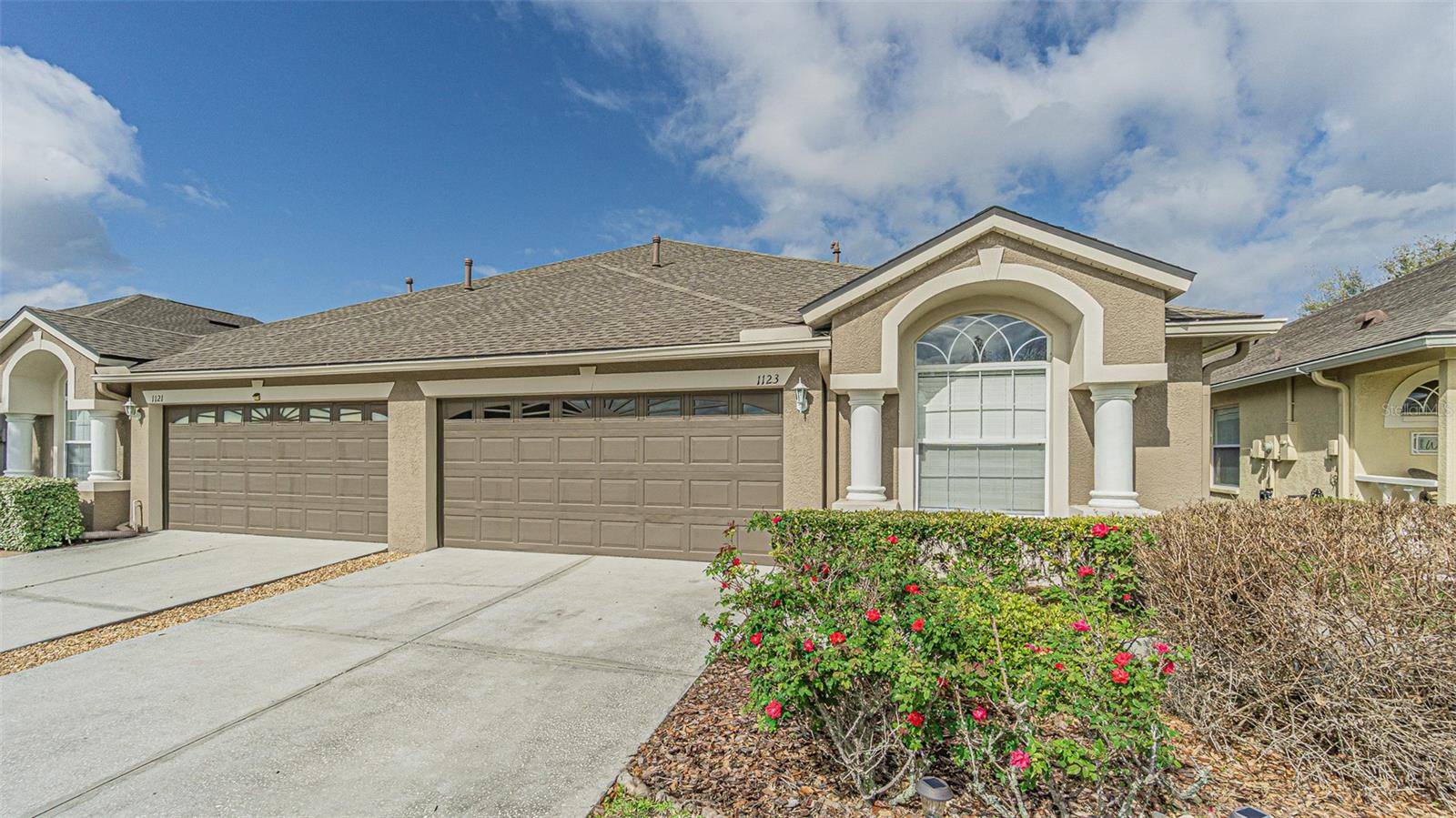 1123 BENSBROOKE DR, Wesley Chapel, FL 33543