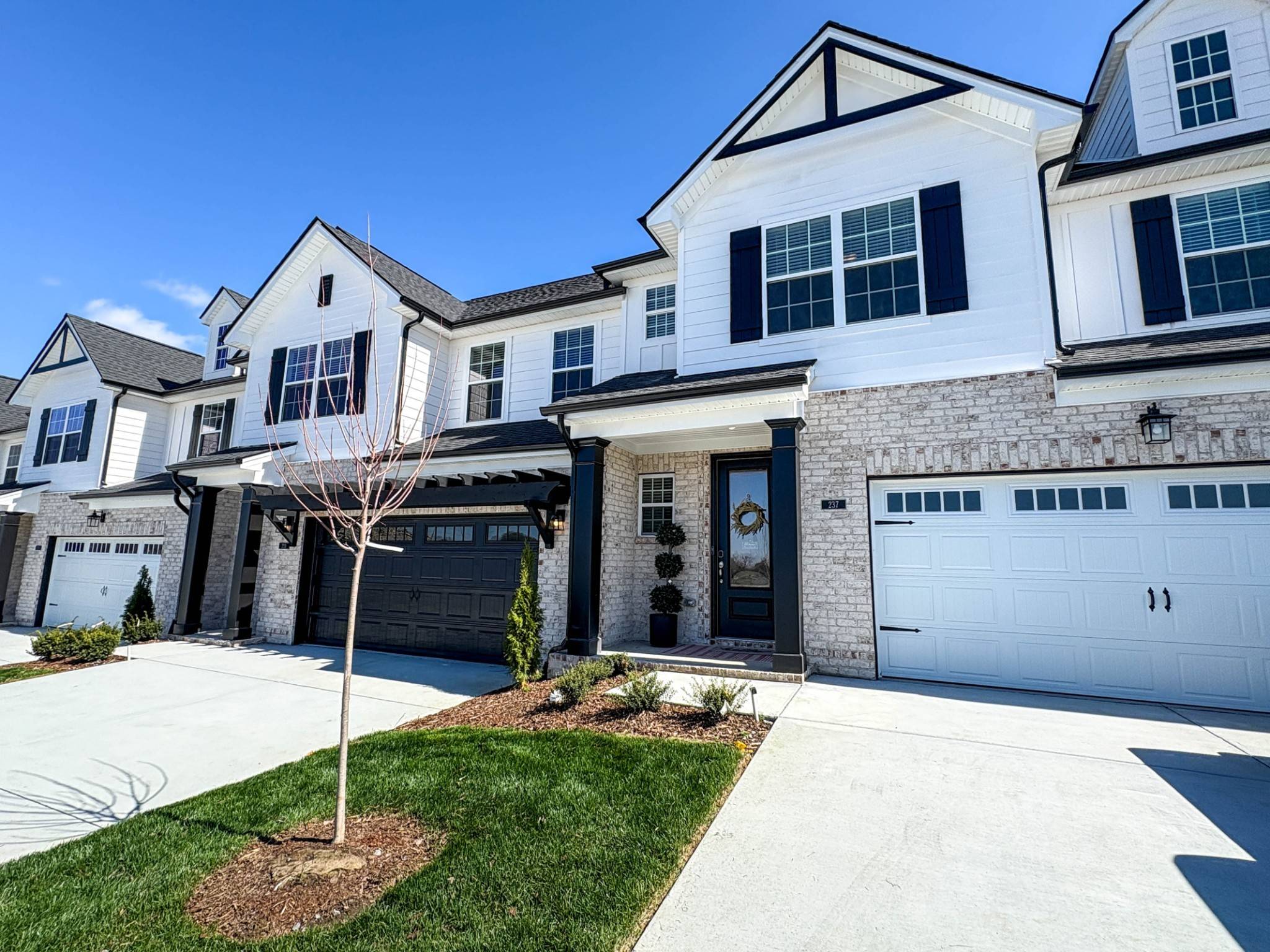 237 Glencrest Drive, Hendersonville, TN 37075