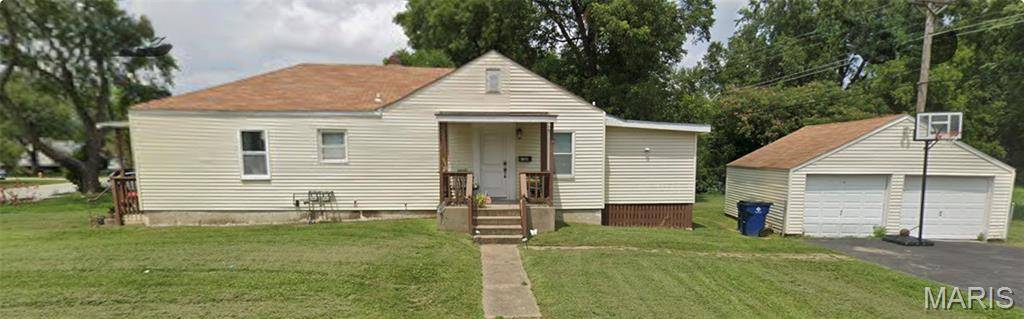 10123 Saint Katherine, St Ann, MO 63074