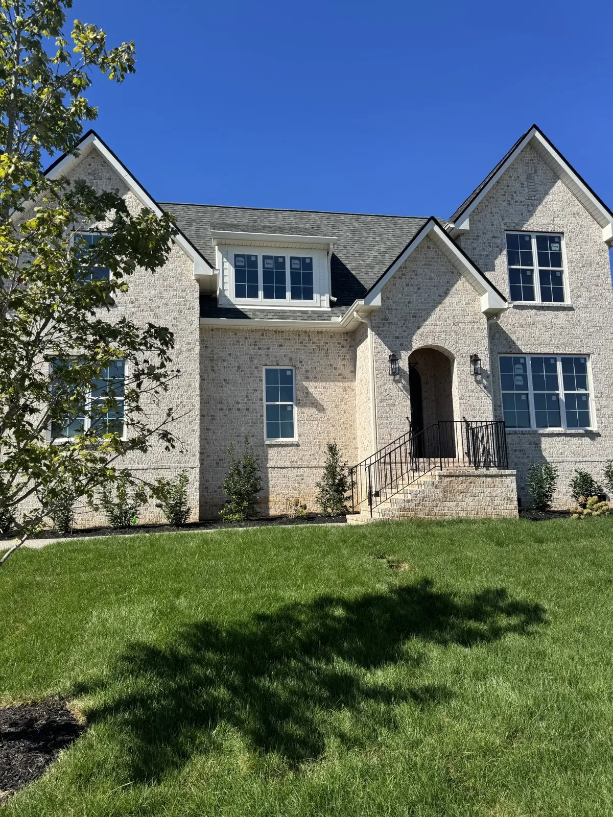1010 Stone Creek Ln, Lebanon, TN 37087