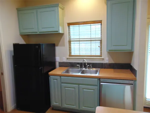 101 Chestnut Ridge #A, Dripping Springs, TX 78620