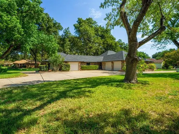 279 Quail ST, Meadowlakes, TX 78654