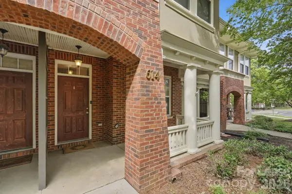 614 E 9th ST, Charlotte, NC 28202