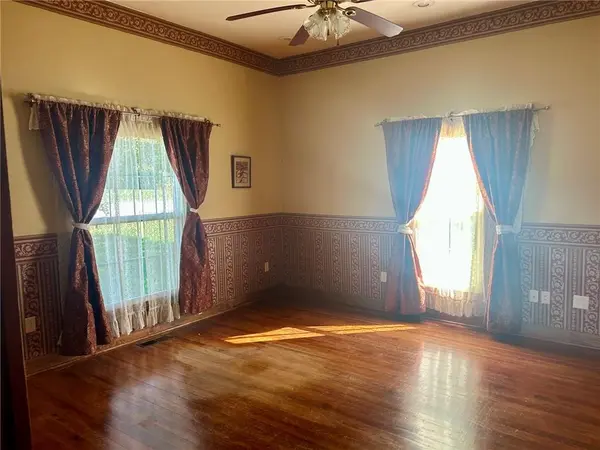 210 Main ST, Galesburg, KS 66740