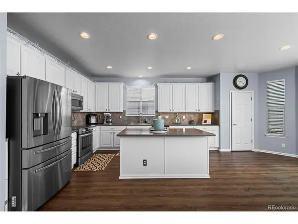 214 N Flat Rock, Aurora, CO 80018