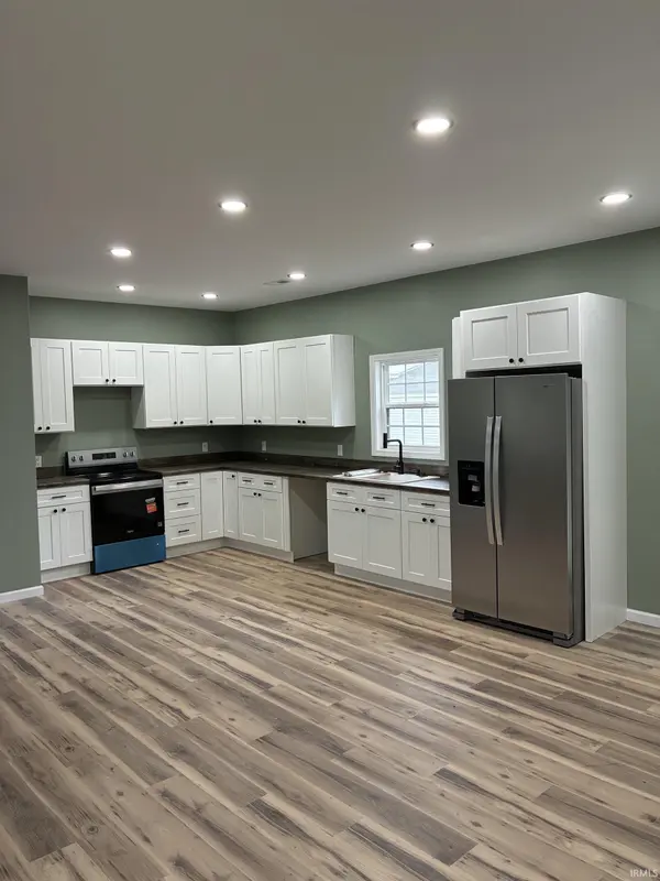 324 S 12th ST, Vincennes, IN 47591