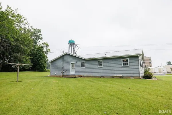340 Carol DR, Linton, IN 47441