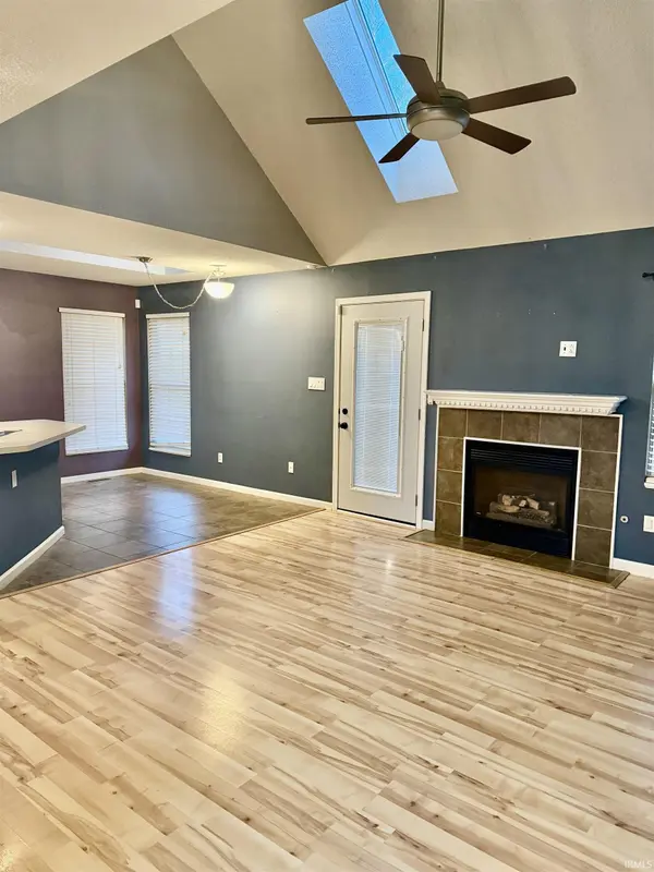 3252 S Southern Oaks DR, Bloomington, IN 47401