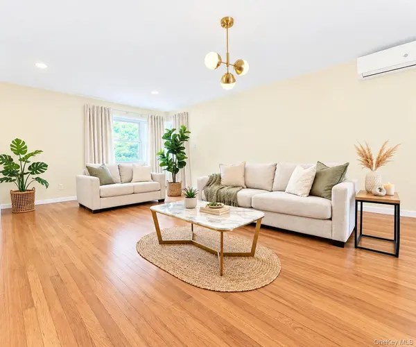 67-20 Bell BLVD, Oakland Gardens, NY 11364