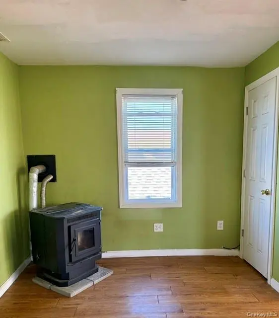 103 Noel RD, Broad Channel, NY 11693