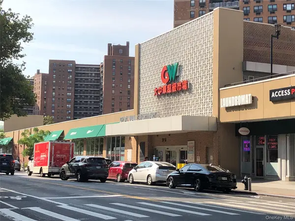 99-05 59Ave #6B, Corona, NY 11368
