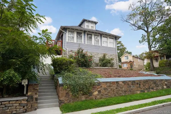 230 Lindenwood RD, Staten Island, NY 10308
