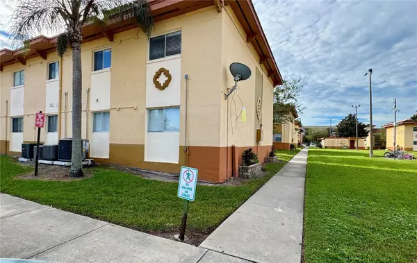 719 WYMAN CT #B, Orlando, FL 32809