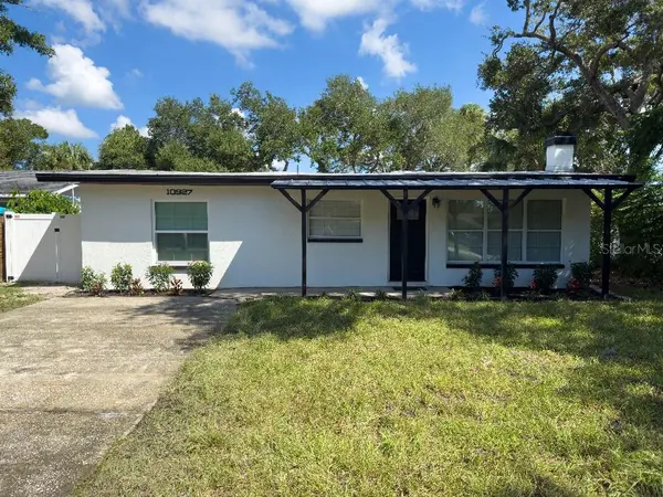 10927 72ND AVE, Seminole, FL 33772