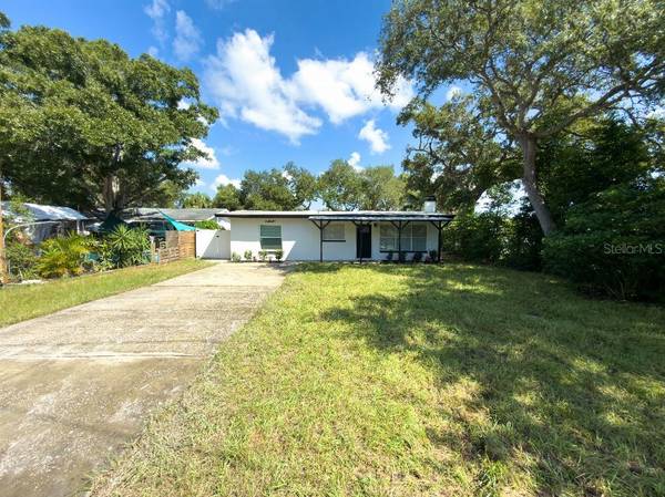 10927 72ND AVE, Seminole, FL 33772