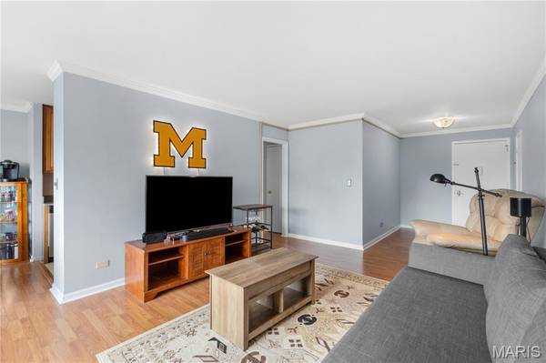 4466 W Pine BLVD #6G, St Louis, MO 63108