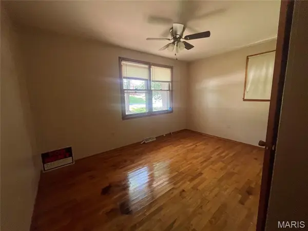 708 High ST, Marble Hill, MO 63764