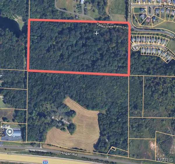 1935 Hogan RD, Pacific, MO 63069