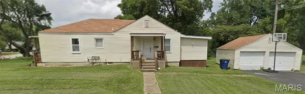 10123 Saint Katherine, St Ann, MO 63074