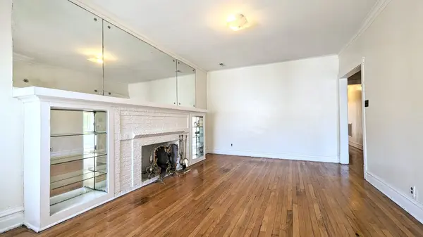 3819 W Fillmore ST, Chicago, IL 60624
