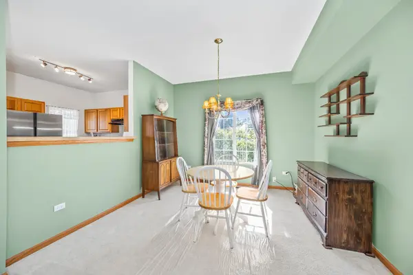 103 Enclave CIR #D, Bolingbrook, IL 60440