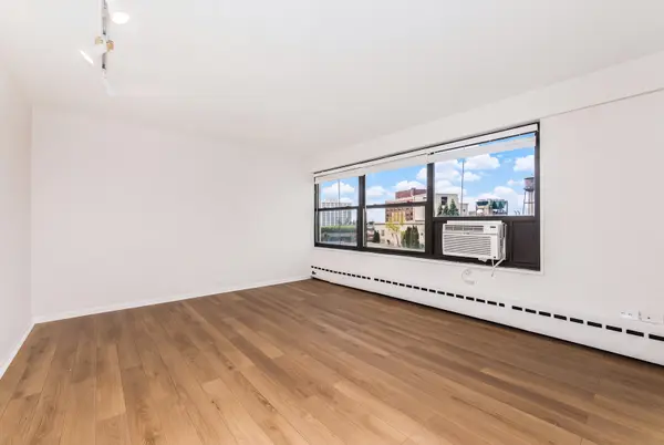 3410 N Lake Shore DR #15G, Chicago, IL 60657