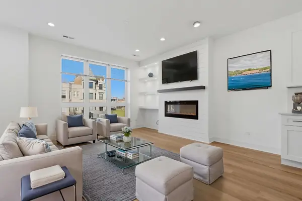 4841 S Prairie AVE #3, Chicago, IL 60615