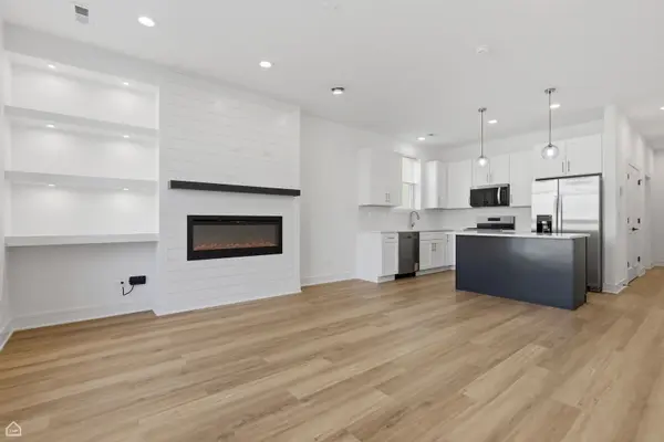 4841 S Prairie AVE #3, Chicago, IL 60615