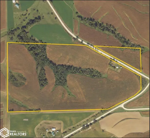 20693 Skahill Rd., Cascade, IA 52033