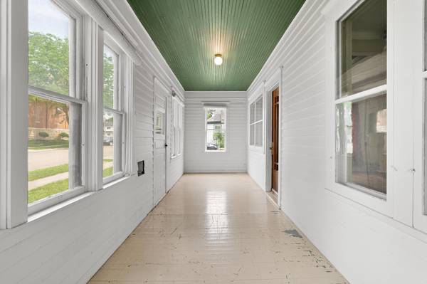 137 South ST, Owatonna, MN 55060
