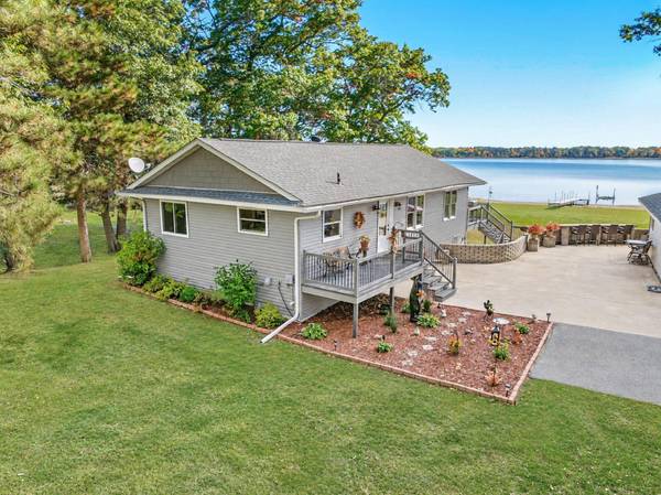 23732 Clover DR, Merrifield, MN 56465