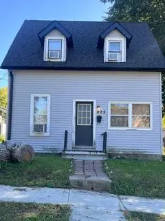 825 W Clark ST, Albert Lea, MN 56007