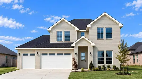 8809 Hidden Meadow DR, Edmond, OK 73007