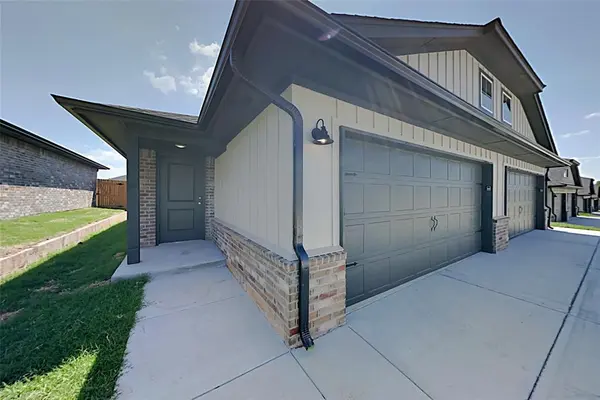 11303 Breckenridge LN, Oklahoma City, OK 73114