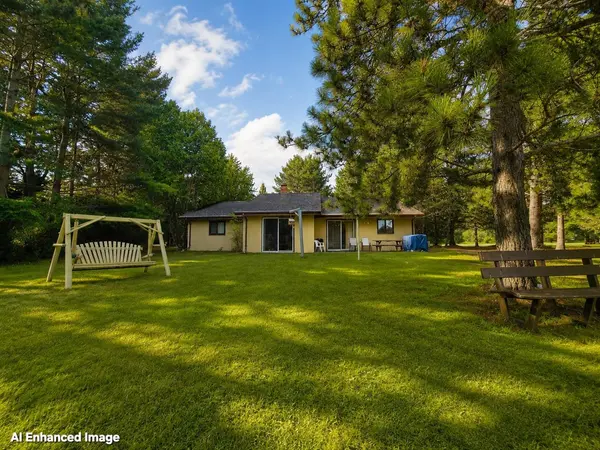 N152 W CEDAR SPRINGS DR,  Neshkoro,  WI 54960