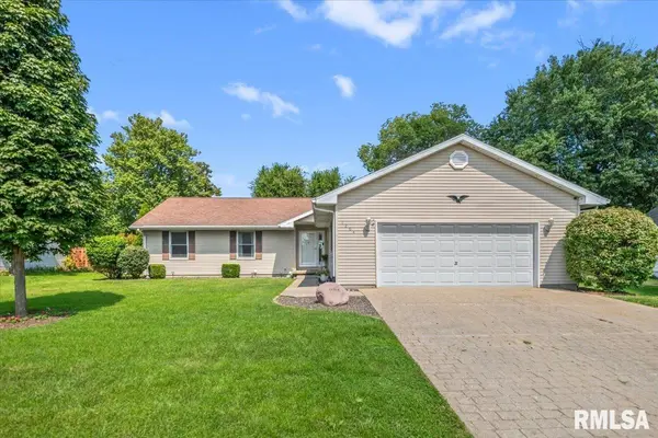 1204 Sherwood Eddy DR,  Jacksonville,  IL 62650
