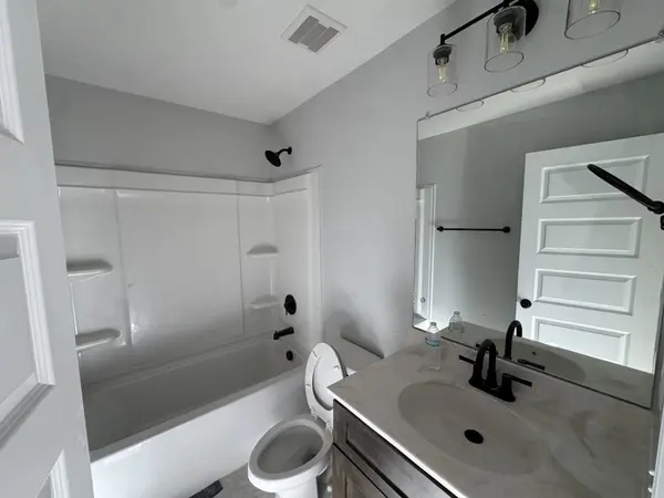 313 Tisha Ct, Clarksville, TN 37042